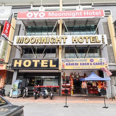 Oyo 89381 Moonnight Hotel Batu Caves Exterior foto